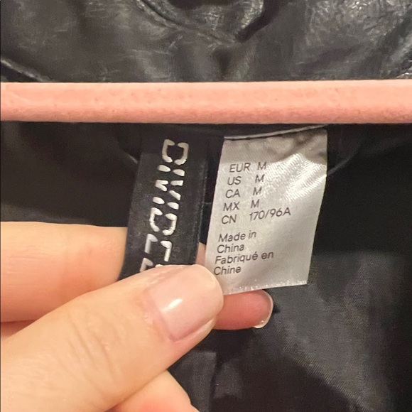 Gray Jacket - Picture 10 of 17